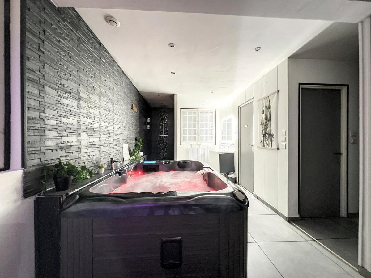 Dream Loft Jacuzzi - Sauna Brest Exteriör bild